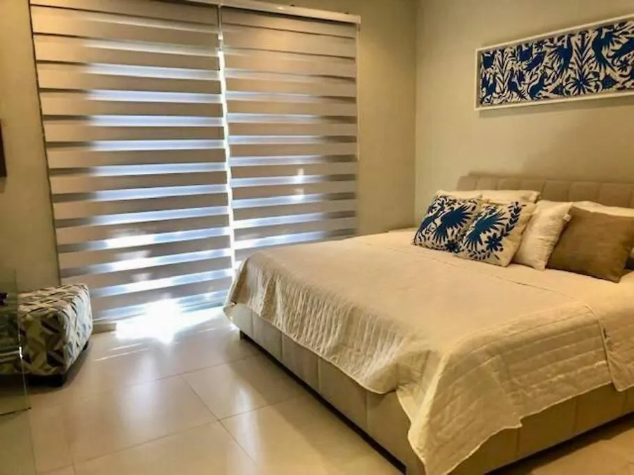 Apartamento En Playa Car contacts